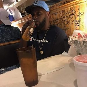 Meet your Posher, Dwayne